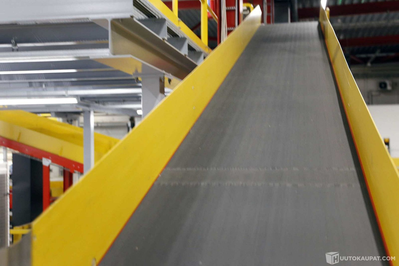 Ferroplan Oy hihna/rullakuljetin - yhteensä 11m (2020–2021). LGS6028, Vantaa - Μεταφορικός ιμάντας: φωτογραφία 4 Ferroplan Oy hihna/rullakuljetin - yhteensä 11m (2020–2021). LGS6028, Vantaa - Μεταφορικός ιμάντας: φωτογραφία 4