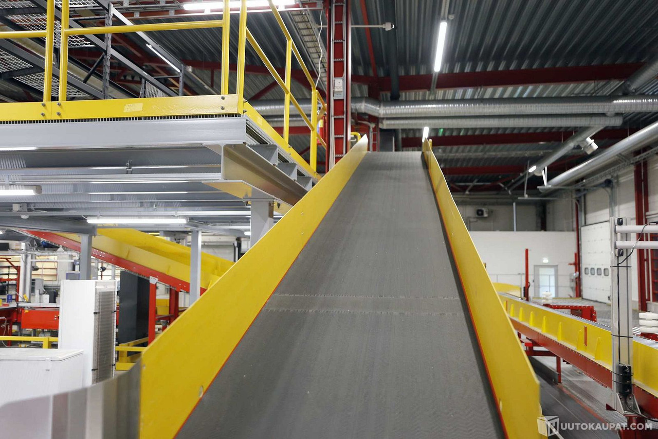 Ferroplan Oy hihna/rullakuljetin - yhteensä 11m (2020–2021). LGS6028, Vantaa - Μεταφορικός ιμάντας: φωτογραφία 3 Ferroplan Oy hihna/rullakuljetin - yhteensä 11m (2020–2021). LGS6028, Vantaa - Μεταφορικός ιμάντας: φωτογραφία 3