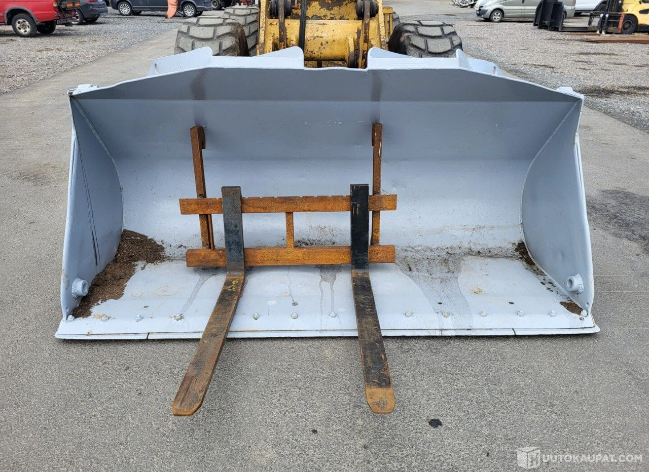 Fiat-Allis FR10B, 1991, Diesel, 7 254 h Pyöräkuormaaja, Virrat - Κατασκευή μηχανήματα: φωτογραφία 5 Fiat-Allis FR10B, 1991, Diesel, 7 254 h Pyöräkuormaaja, Virrat - Κατασκευή μηχανήματα: φωτογραφία 5