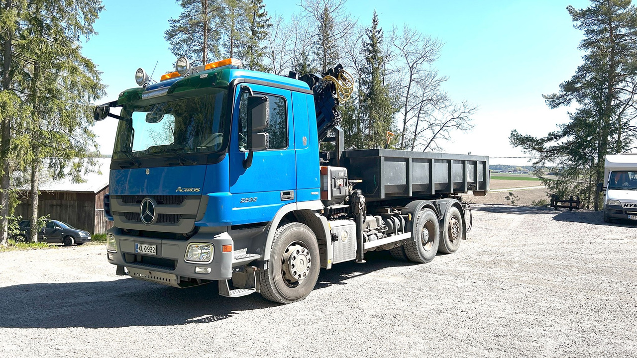 Kuorma-auto Mercedes-Benz Actros 2532, vm. 2009, kympitetty pilkki ja vaijerilaitteet, Lieto - Άλλα μηχανήματα: φωτογραφία 1 Kuorma-auto Mercedes-Benz Actros 2532, vm. 2009, kympitetty pilkki ja vaijerilaitteet, Lieto - Άλλα μηχανήματα: φωτογραφία 1