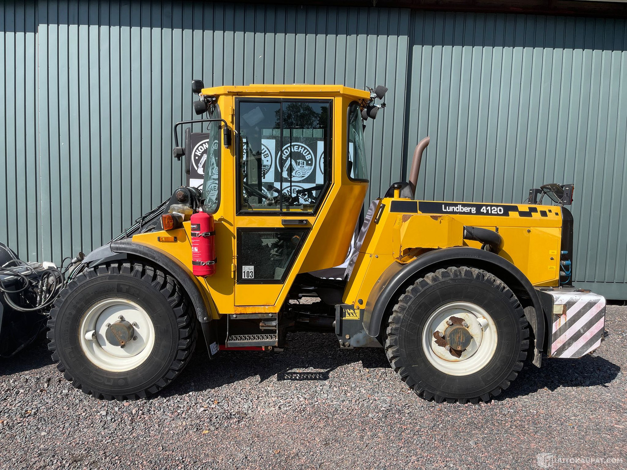Lundberg 4200 LS, kiinteistöhoitokone, 2017, Lohja - Κατασκευή μηχανήματα: φωτογραφία 4 Lundberg 4200 LS, kiinteistöhoitokone, 2017, Lohja - Κατασκευή μηχανήματα: φωτογραφία 4