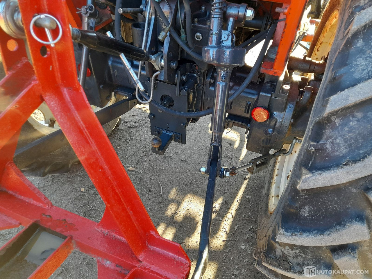 Τρακτέρ Traktori Valmet 504 1984 etukuormaajalla. Katso videot! MTK25, Forssa: φωτογραφία 13