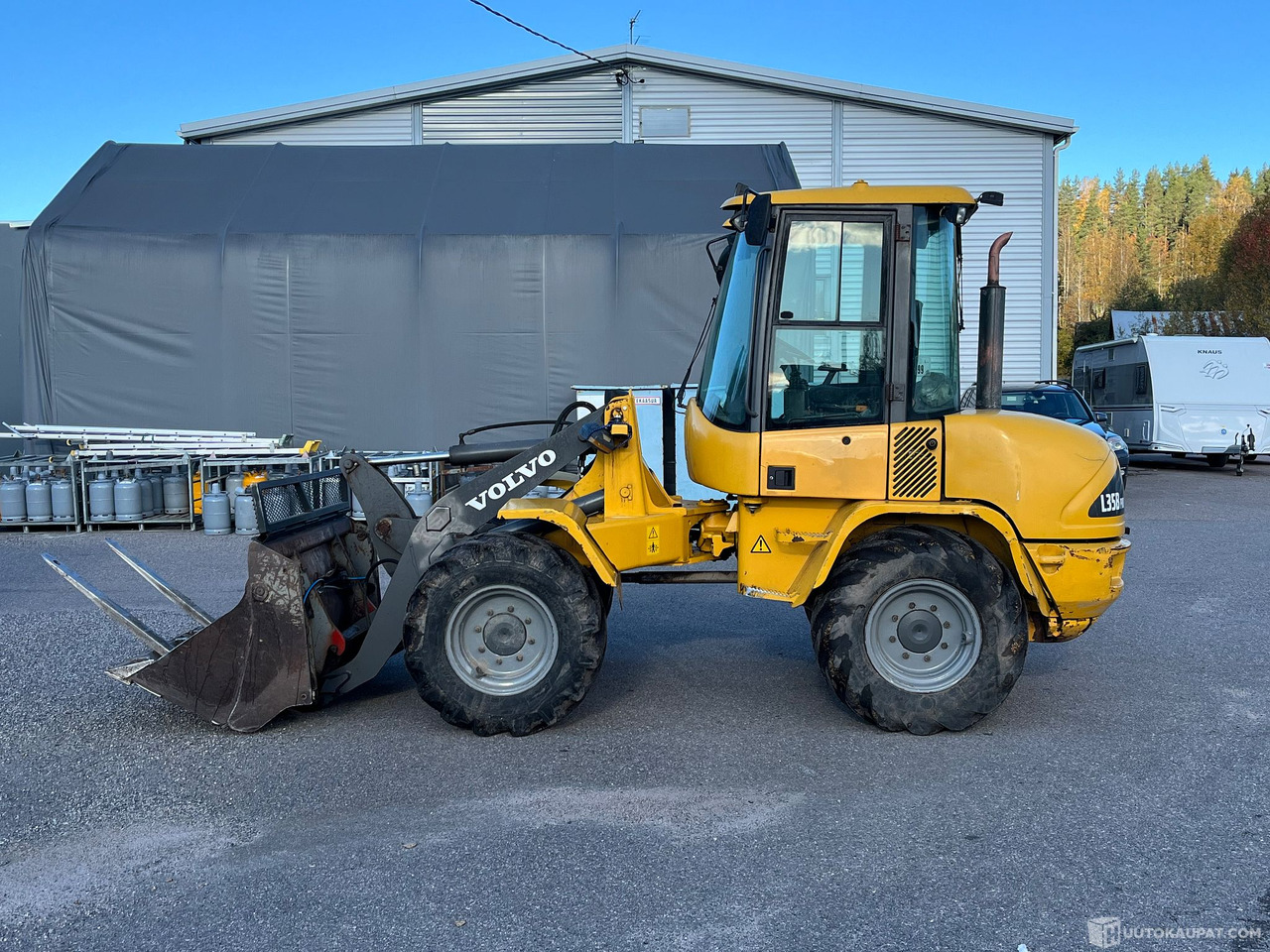Volvo L35B Pro, pyöräkuormaaja avattavalla kauhalla ja piikeillä, 2005, Vihti - Ελαστιχοφόρος φορτωτής: φωτογραφία 2 Volvo L35B Pro, pyöräkuormaaja avattavalla kauhalla ja piikeillä, 2005, Vihti - Ελαστιχοφόρος φορτωτής: φωτογραφία 2