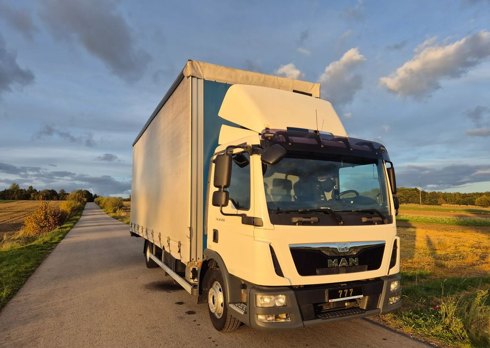 MAN TGL 12.250 6.2m 7.6m HAK AUTOMAT KLIMA 12000kg ESP EURO 6 mega / TOP STAN / okazja nauka jazdy MOŻLIWOŚĆ DOSTOSOWANIA elka - Φορτηγό μουσαμάς: φωτογραφία 2 MAN TGL 12.250 6.2m 7.6m HAK AUTOMAT KLIMA 12000kg ESP EURO 6 mega / TOP STAN / okazja nauka jazdy MOŻLIWOŚĆ DOSTOSOWANIA elka - Φορτηγό μουσαμάς: φωτογραφία 2