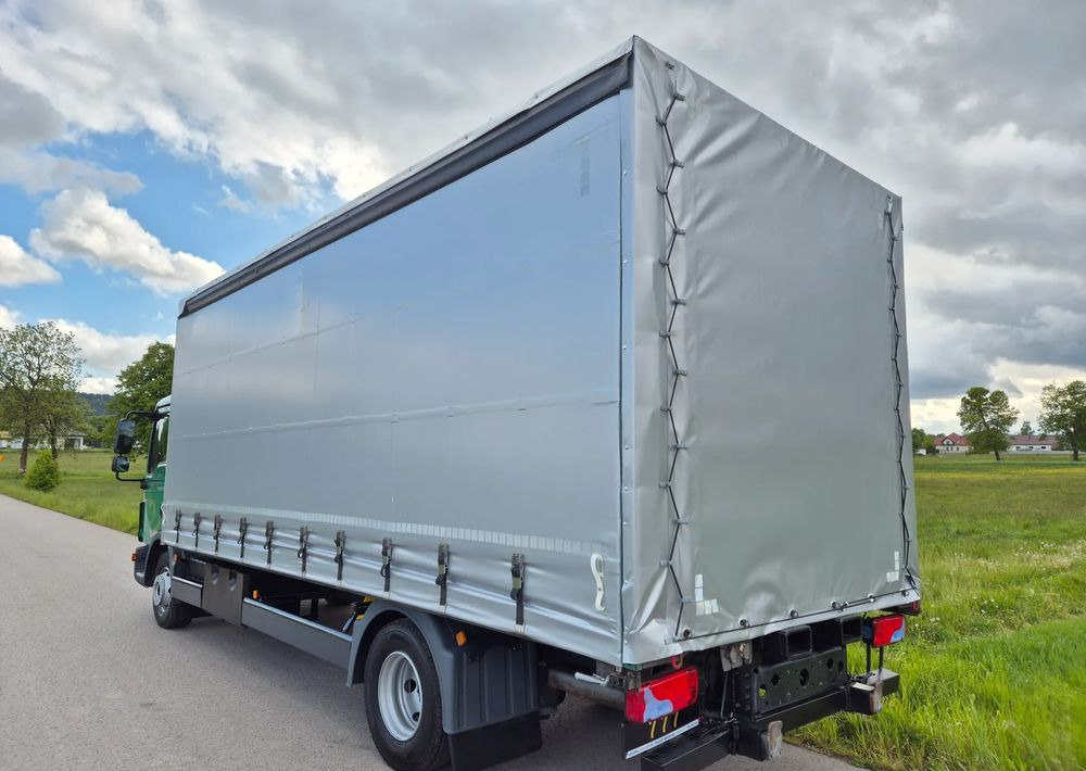 MAN TGL 12.250 6.2m AUTOMAT KLIMA z Niemiec ESP nowe opony EURO 6 / 4.75 rozstaw / zawiesie na wózek widłowy / TOP STAN / okazja nauka jazdy MOŻLIWOŚĆ DOSTOSOWANIA 12t - Φορτηγό μουσαμάς: φωτογραφία 5 MAN TGL 12.250 6.2m AUTOMAT KLIMA z Niemiec ESP nowe opony EURO 6 / 4.75 rozstaw / zawiesie na wózek widłowy / TOP STAN / okazja nauka jazdy MOŻLIWOŚĆ DOSTOSOWANIA 12t - Φορτηγό μουσαμάς: φωτογραφία 5