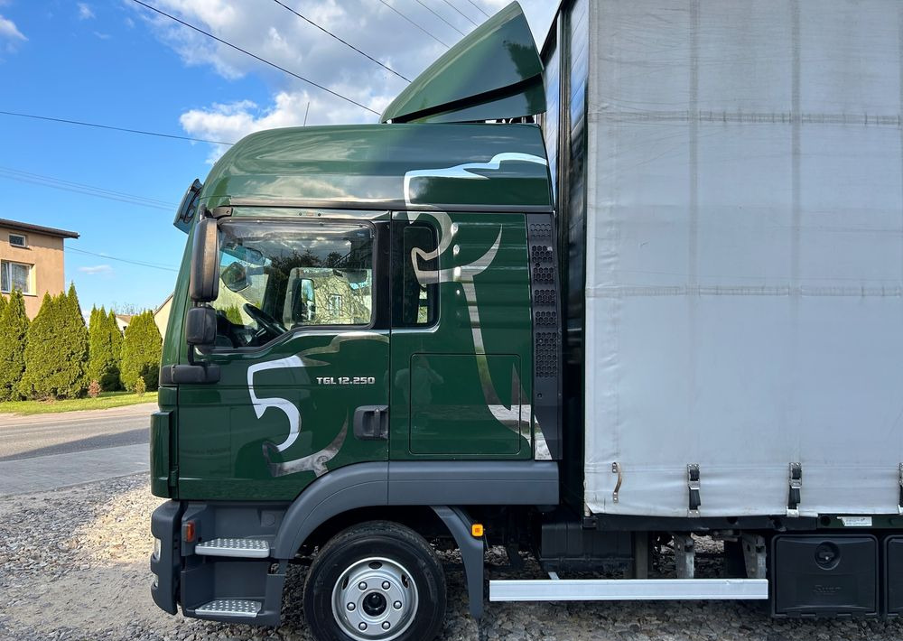 MAN TGL 12.250 GLOB UNIKAT z Niemiec BDF firanka / AUTOMAT HAK / EURO 6 / BDF 7.40 wysoki / MICHELIN 80% - Φορτηγό μουσαμάς: φωτογραφία 5 MAN TGL 12.250 GLOB UNIKAT z Niemiec BDF firanka / AUTOMAT HAK / EURO 6 / BDF 7.40 wysoki / MICHELIN 80% - Φορτηγό μουσαμάς: φωτογραφία 5