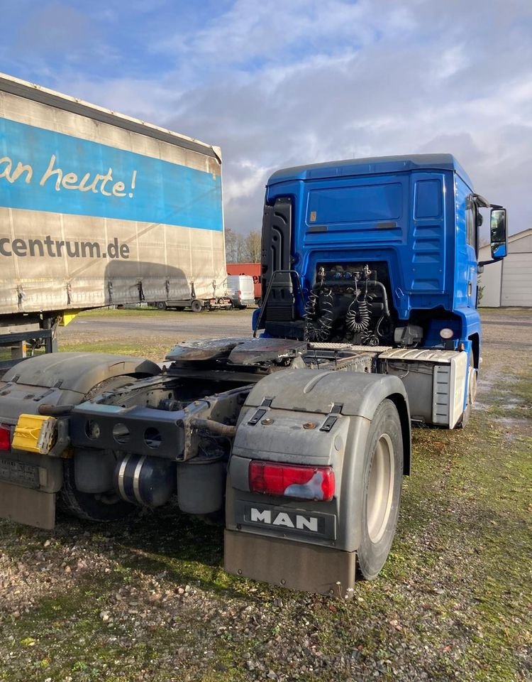 MAN TGS 18.400 NAUKA JAZDY z Niemiec NISKA KABINA ELKA AUTOMAT 4x2 STANDARD 315/70r22.5 SUPER STAN TGX 470 460 420 430 500 510 400 360 410 - Τράκτορας: φωτογραφία 2 MAN TGS 18.400 NAUKA JAZDY z Niemiec NISKA KABINA ELKA AUTOMAT 4x2 STANDARD 315/70r22.5 SUPER STAN TGX 470 460 420 430 500 510 400 360 410 - Τράκτορας: φωτογραφία 2