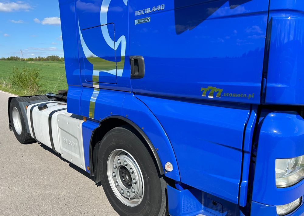 MAN TGS 18.440 NAUKA JAZDY ELKA AUTOMAT 4x2 STANDARD 315/70r22.5 SUPER STAN TGX 470 460 420 430 500 510 400 360 410 - Τράκτορας: φωτογραφία 3 MAN TGS 18.440 NAUKA JAZDY ELKA AUTOMAT 4x2 STANDARD 315/70r22.5 SUPER STAN TGX 470 460 420 430 500 510 400 360 410 - Τράκτορας: φωτογραφία 3