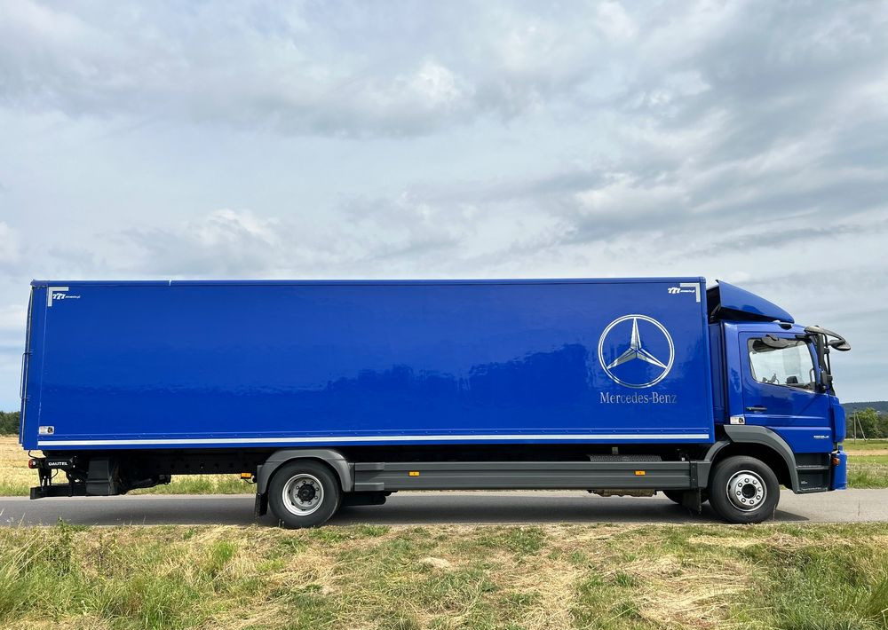 Mercedes-Benz Atego 1524 Z Niemiec 8.65m TOP 2018 Przód i tył na poduszkach 15t DMC / TOP STAN - Φορτηγό κόφα: φωτογραφία 5 Mercedes-Benz Atego 1524 Z Niemiec 8.65m TOP 2018 Przód i tył na poduszkach 15t DMC / TOP STAN - Φορτηγό κόφα: φωτογραφία 5