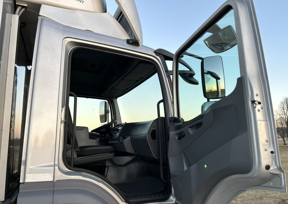 Mercedes-Benz Axor 1824 237000km !! TOP 8m 20 palet / z Niemiec / Euro 5 ! / agregat Carrier Supra 950 - Φορτηγό ψυγείο: φωτογραφία 5 Mercedes-Benz Axor 1824 237000km !! TOP 8m 20 palet / z Niemiec / Euro 5 ! / agregat Carrier Supra 950 - Φορτηγό ψυγείο: φωτογραφία 5
