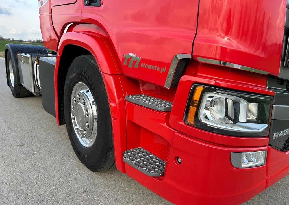 Scania R450 FULL ADR RETARDER ALUFELGI z Niemiec od jedynego właściciela ! HYDRAULIKA spod beczki spożywczej ! / do wywrotu ruchomej podłogi beczki TOP TOP TOP OKAZJA - Τράκτορας: φωτογραφία 5 Scania R450 FULL ADR RETARDER ALUFELGI z Niemiec od jedynego właściciela ! HYDRAULIKA spod beczki spożywczej ! / do wywrotu ruchomej podłogi beczki TOP TOP TOP OKAZJA - Τράκτορας: φωτογραφία 5