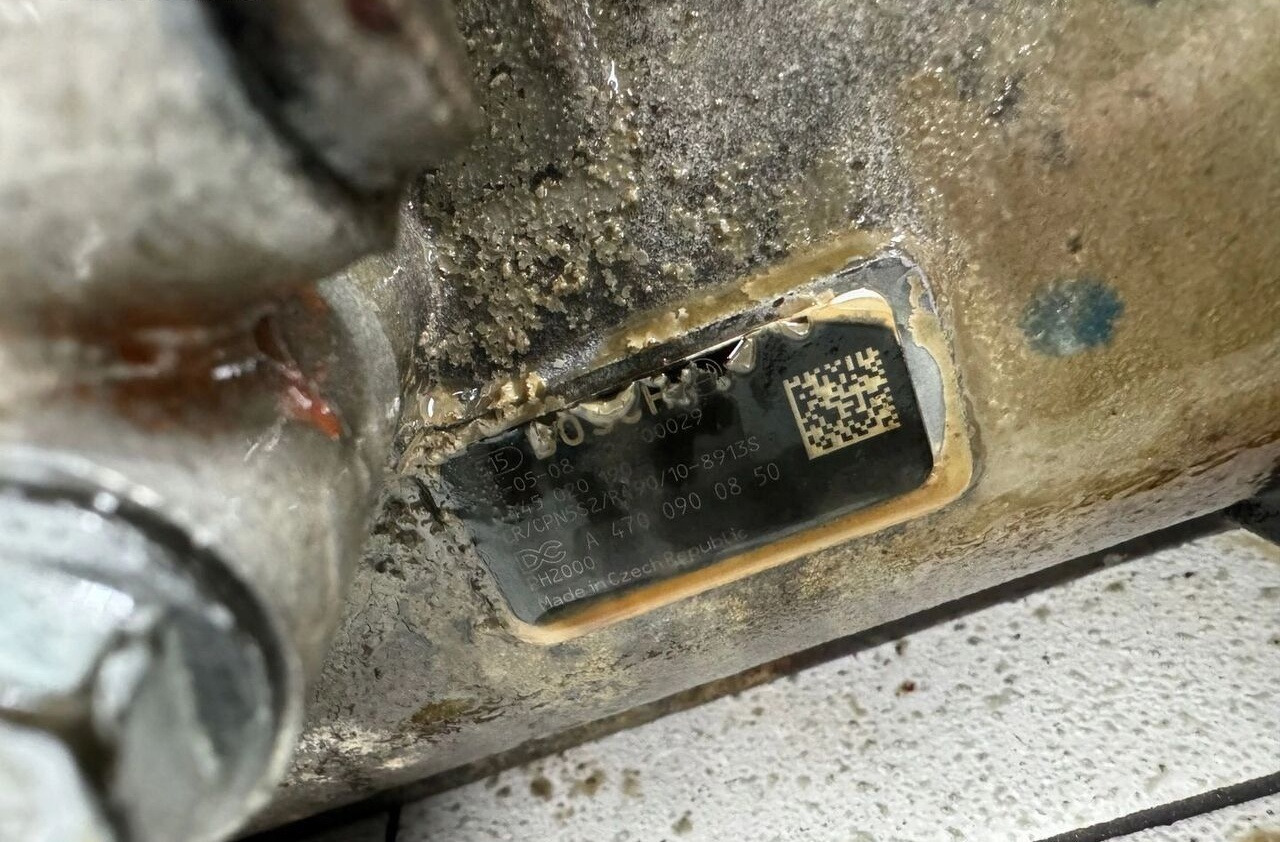 Mercedes-Benz Actros MP 4 A4700900850 truck - Αντλία καυσίμου για Φορτηγό: φωτογραφία 5 Mercedes-Benz Actros MP 4 A4700900850 truck - Αντλία καυσίμου για Φορτηγό: φωτογραφία 5