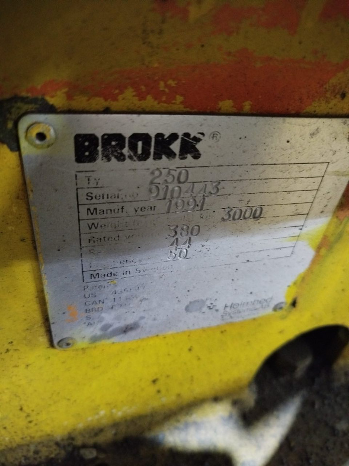 Brokk 250 - Μίνι εκσκαφέας: φωτογραφία 1 Brokk 250 - Μίνι εκσκαφέας: φωτογραφία 1