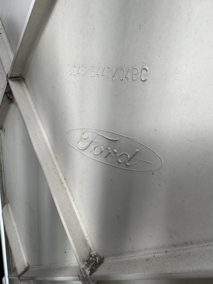Ford F-Max Cargo - Καμπίνα: φωτογραφία 4 Ford F-Max Cargo - Καμπίνα: φωτογραφία 4
