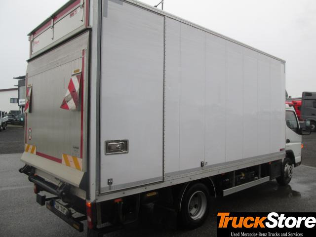 FUSO Canter 7C18 - Επαγγελματικό αυτοκίνητο κόφα: φωτογραφία 3 FUSO Canter 7C18 - Επαγγελματικό αυτοκίνητο κόφα: φωτογραφία 3