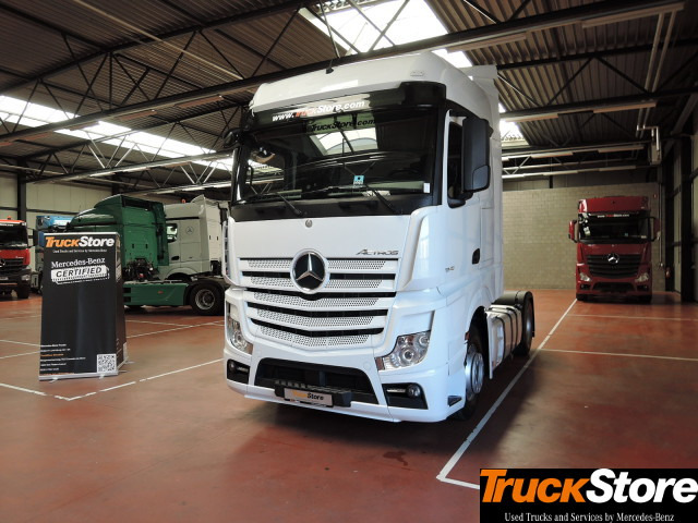 Mercedes-Benz Actros 1845 LS - Τράκτορας: φωτογραφία 1 Mercedes-Benz Actros 1845 LS - Τράκτορας: φωτογραφία 1