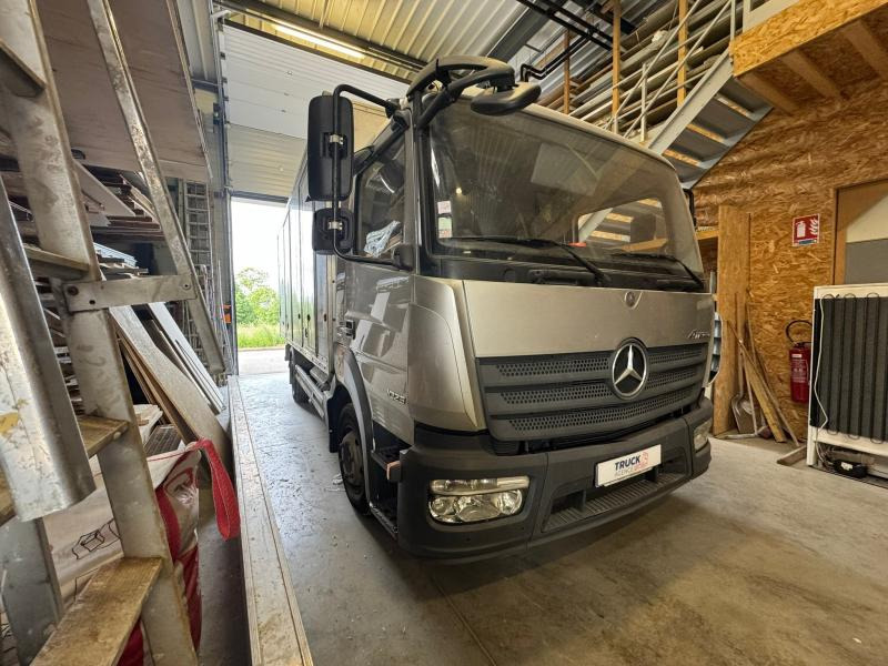 Mercedes Atego - Φορτηγό κόφα: φωτογραφία 4 Mercedes Atego - Φορτηγό κόφα: φωτογραφία 4