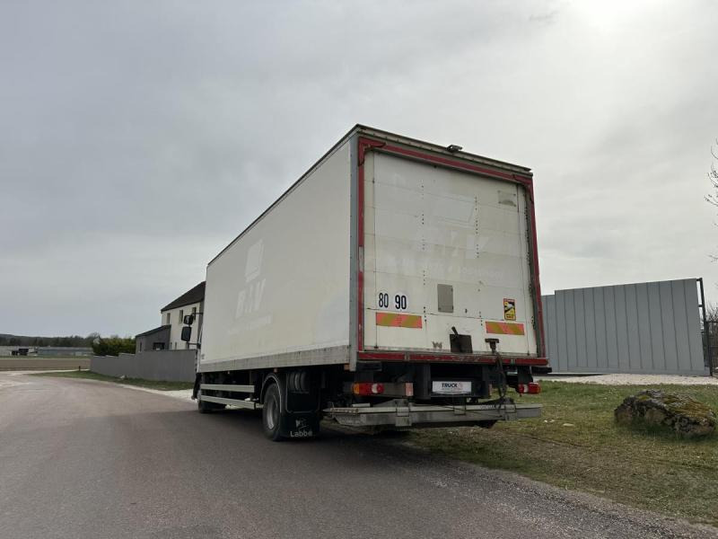 Renault D-Series D-Series - Φορτηγό κόφα: φωτογραφία 5 Renault D-Series D-Series - Φορτηγό κόφα: φωτογραφία 5