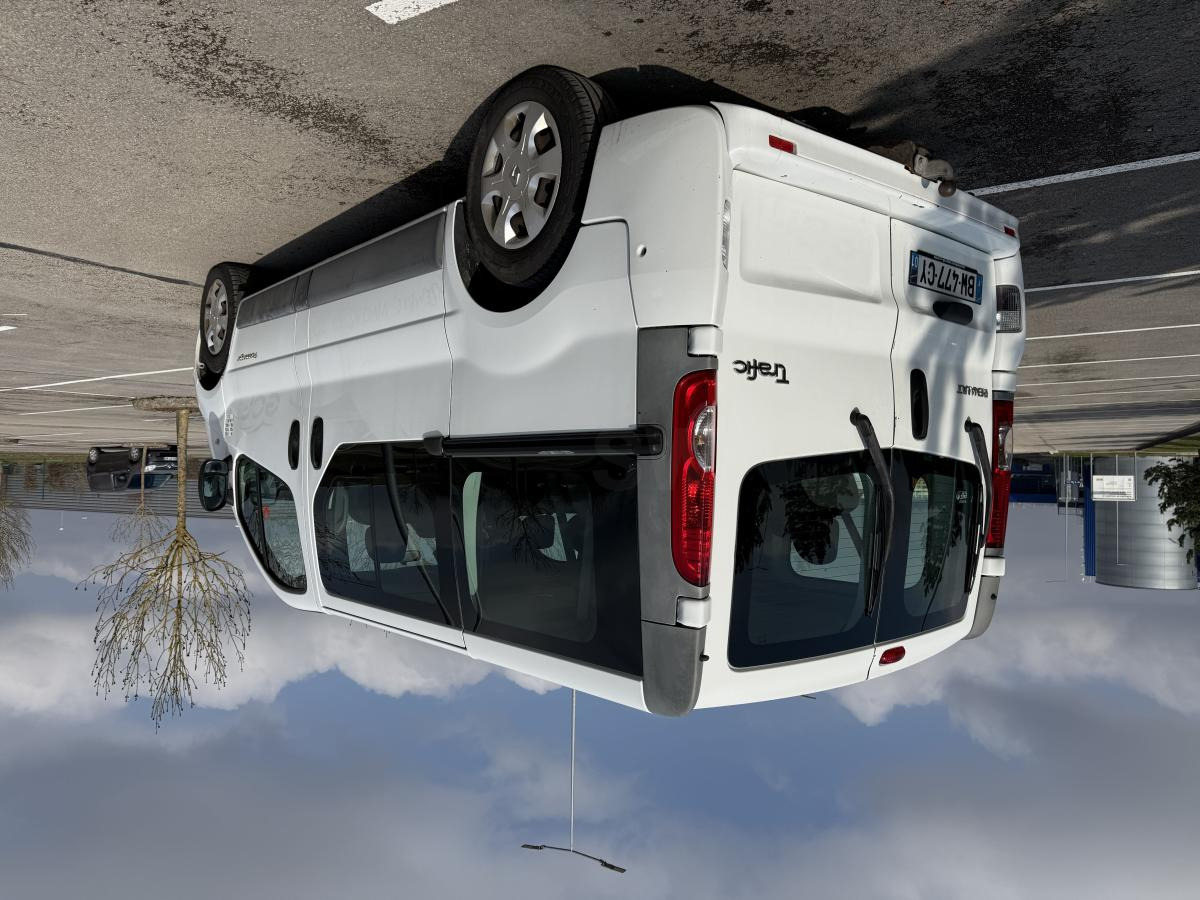 Renault Trafic - Επιβατικό βαν: φωτογραφία 5 Renault Trafic - Επιβατικό βαν: φωτογραφία 5