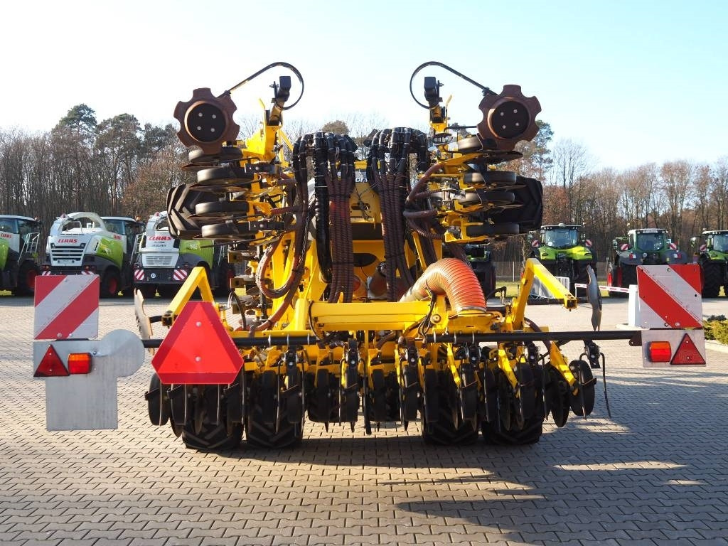 Bednar OMEGA OO 4000L - Σπαρτική με σβάρνα: φωτογραφία 3 Bednar OMEGA OO 4000L - Σπαρτική με σβάρνα: φωτογραφία 3