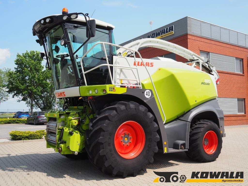 Ενσιρωτική μηχανή Claas Jaguar 870 4WD: φωτογραφία 1