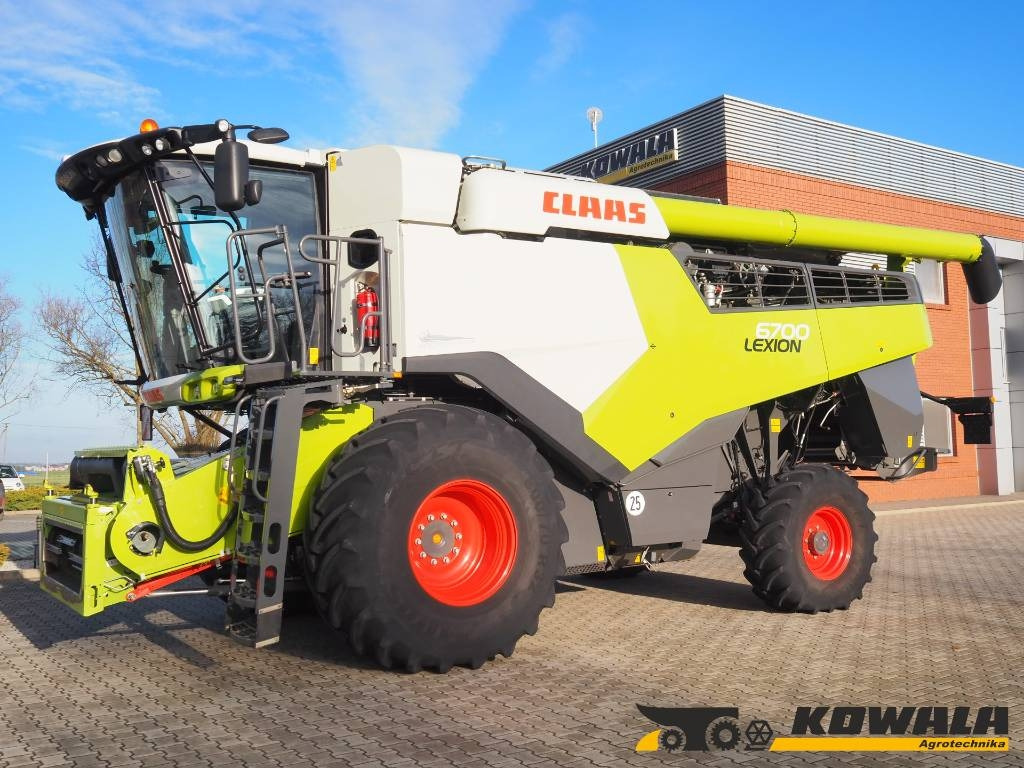 Claas Lexion 6700 + V930 - Θεριζοαλωνιστική μηχανή: φωτογραφία 1 Claas Lexion 6700 + V930 - Θεριζοαλωνιστική μηχανή: φωτογραφία 1