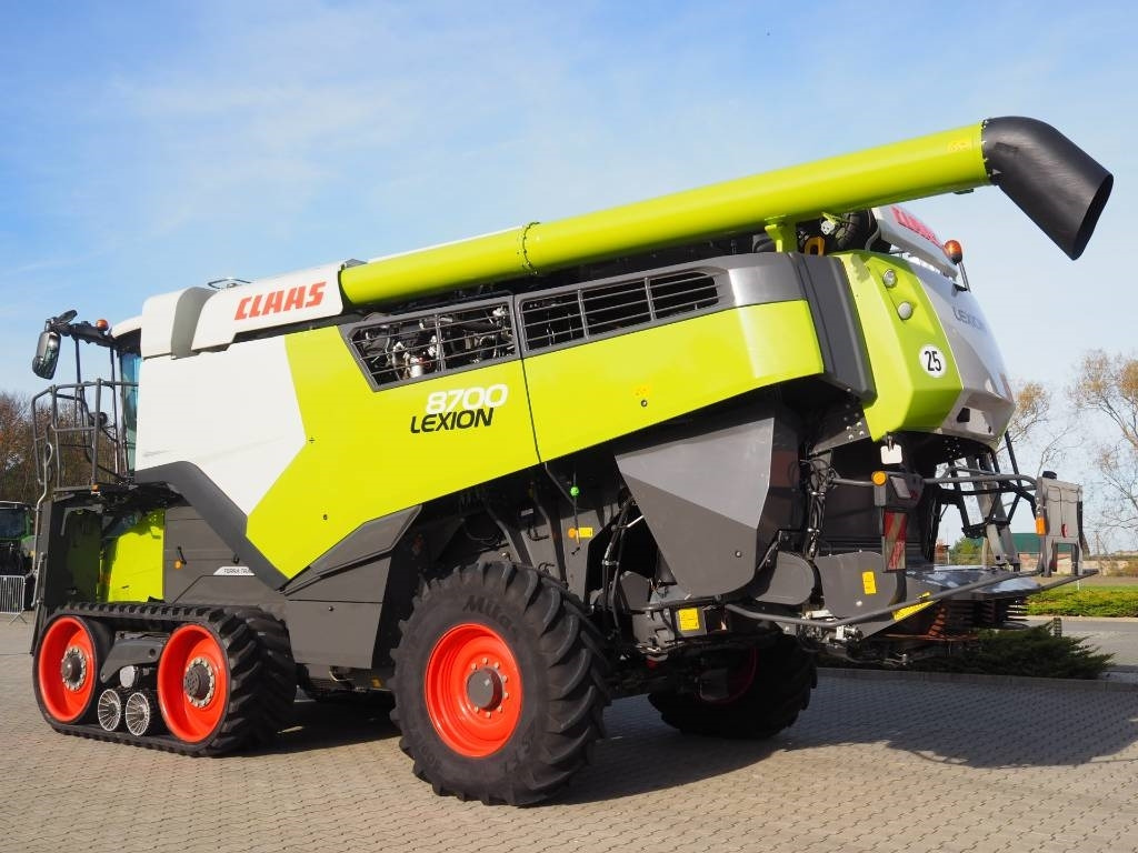 Claas Lexion 8700TT + V1080 2-stage threshing drum drive - Θεριζοαλωνιστική μηχανή: φωτογραφία 2 Claas Lexion 8700TT + V1080 2-stage threshing drum drive - Θεριζοαλωνιστική μηχανή: φωτογραφία 2