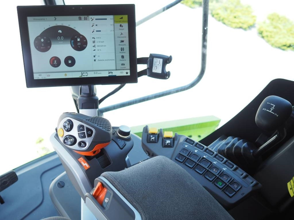 Claas Tucano 450 + V770 - Θεριζοαλωνιστική μηχανή: φωτογραφία 5 Claas Tucano 450 + V770 - Θεριζοαλωνιστική μηχανή: φωτογραφία 5
