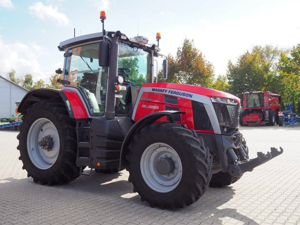 Massey Ferguson 8S.225 Dyna-7, GPS - Τρακτέρ: φωτογραφία 4 Massey Ferguson 8S.225 Dyna-7, GPS - Τρακτέρ: φωτογραφία 4