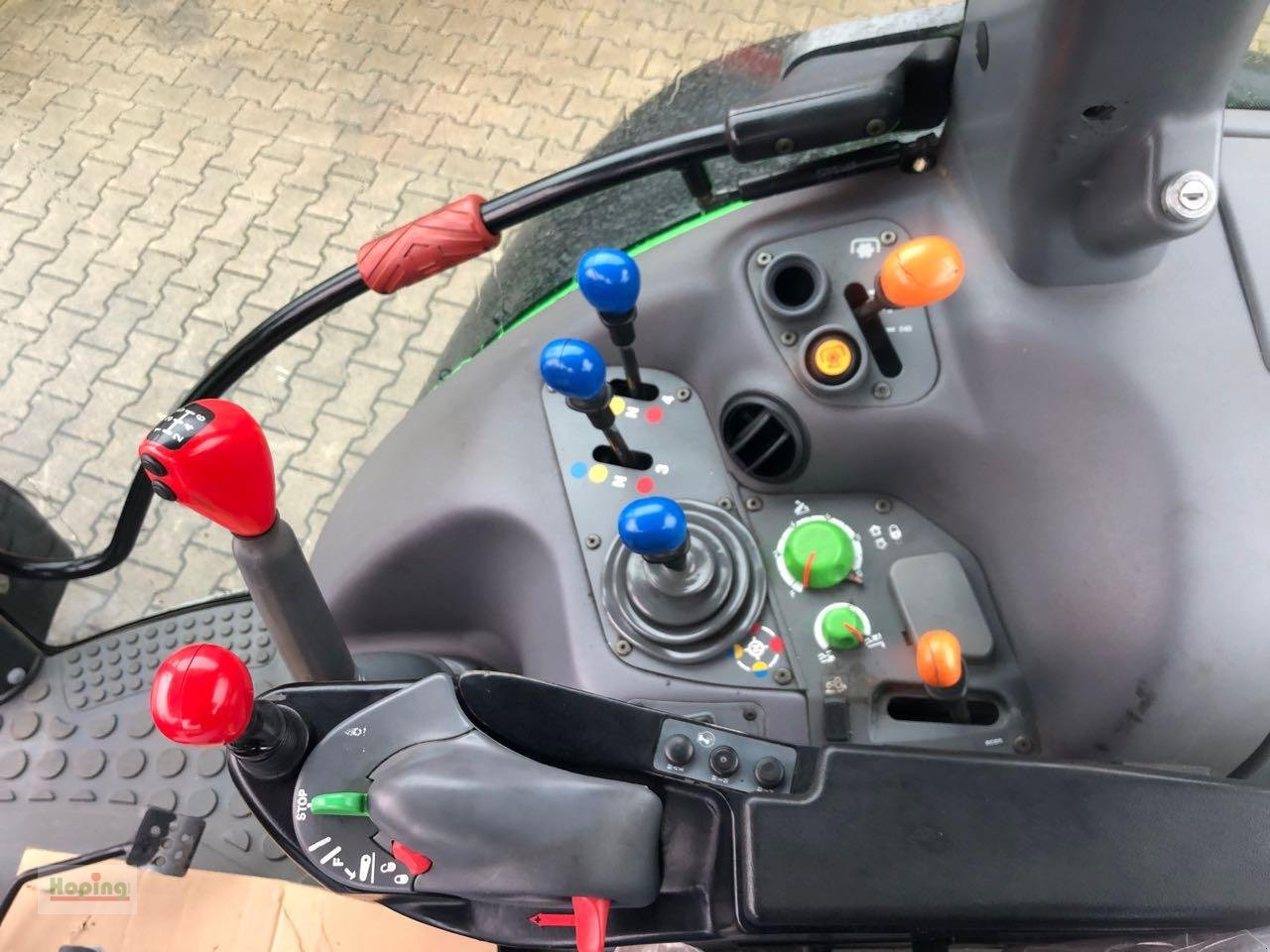 Τρακτέρ Deutz-Fahr Agrotron 115 MK3: φωτογραφία 14 Τρακτέρ Deutz-Fahr Agrotron 115 MK3: φωτογραφία 14