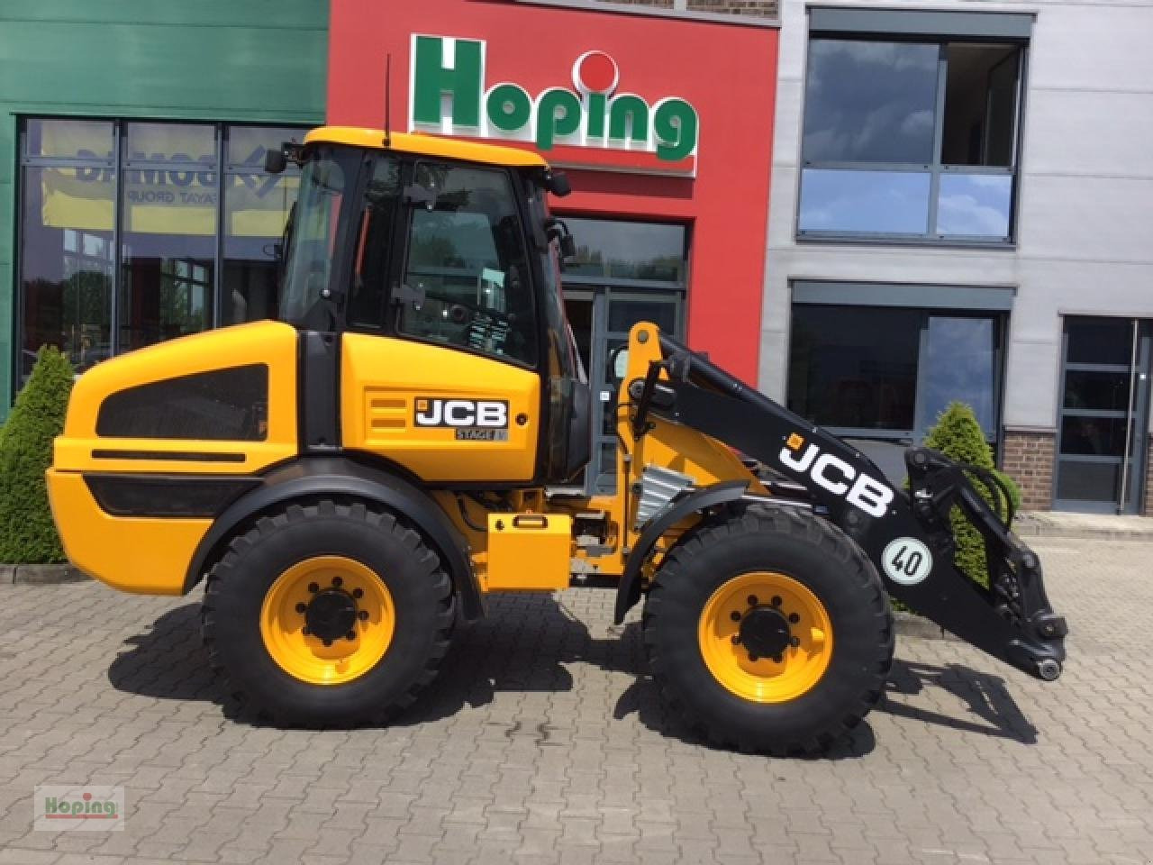 JCB 409 (40 km/h) - Ελαστιχοφόρος φορτωτής: φωτογραφία 1 JCB 409 (40 km/h) - Ελαστιχοφόρος φορτωτής: φωτογραφία 1