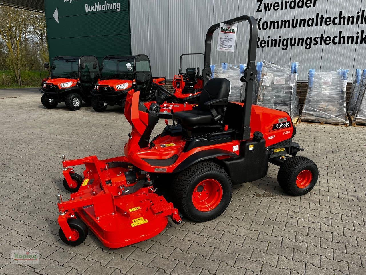 Kubota F 251 AWD - Χλοοκοπτικό: φωτογραφία 2 Kubota F 251 AWD - Χλοοκοπτικό: φωτογραφία 2