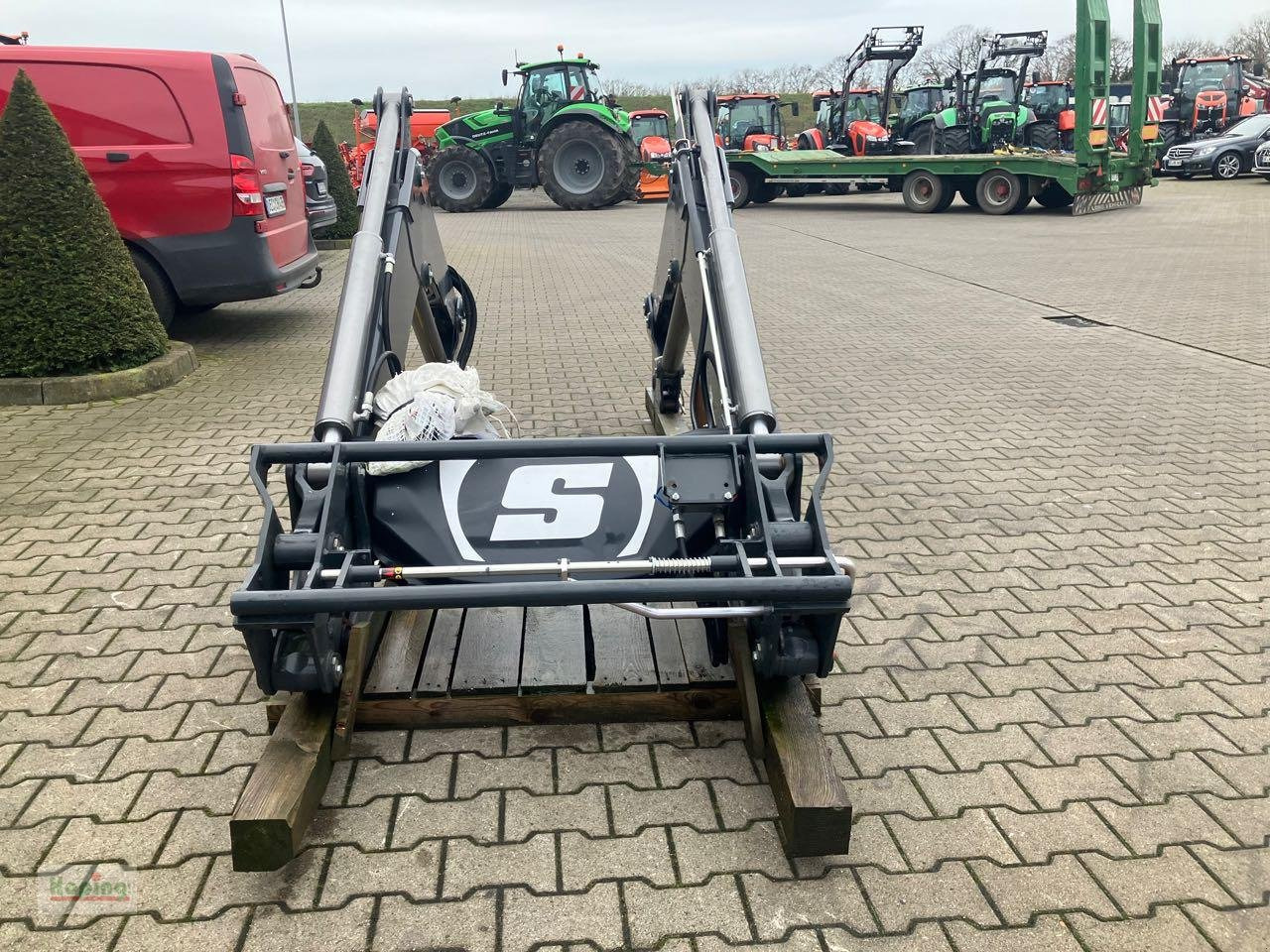 Stoll FZ 41-25 - Φορτωτησ για τρακτερ: φωτογραφία 4 Stoll FZ 41-25 - Φορτωτησ για τρακτερ: φωτογραφία 4