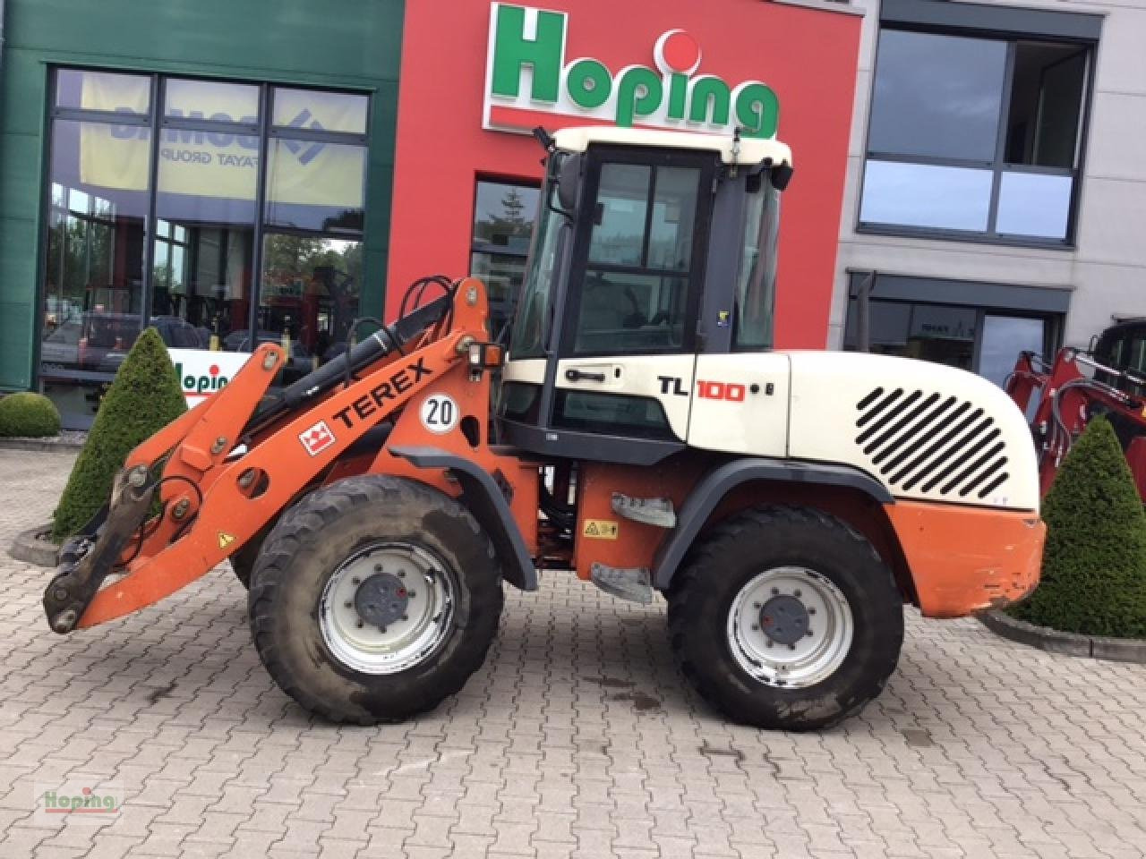 Terex TL100 - Ελαστιχοφόρος φορτωτής: φωτογραφία 1 Terex TL100 - Ελαστιχοφόρος φορτωτής: φωτογραφία 1