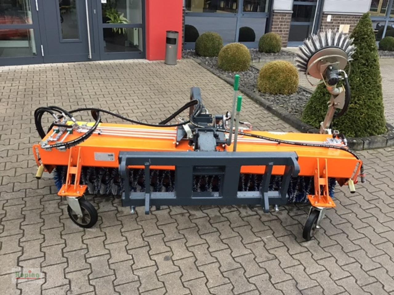 Tuchel Plus 590 Kehrmaschin - Σκούπα: φωτογραφία 3 Tuchel Plus 590 Kehrmaschin - Σκούπα: φωτογραφία 3