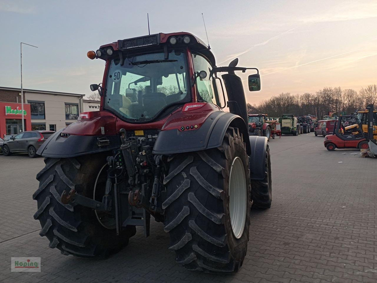 Valtra T 154 V - Τρακτέρ: φωτογραφία 3 Valtra T 154 V - Τρακτέρ: φωτογραφία 3