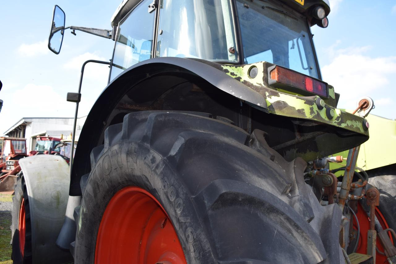CLAAS Ares 697 ATZ - Τρακτέρ: φωτογραφία 4 CLAAS Ares 697 ATZ - Τρακτέρ: φωτογραφία 4