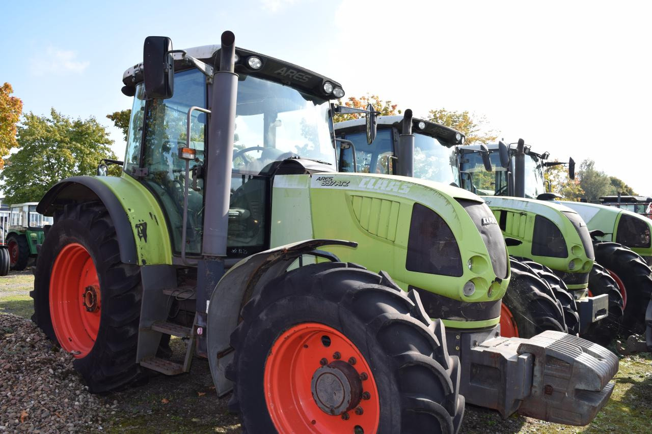 CLAAS Ares 697 ATZ - Τρακτέρ: φωτογραφία 1 CLAAS Ares 697 ATZ - Τρακτέρ: φωτογραφία 1