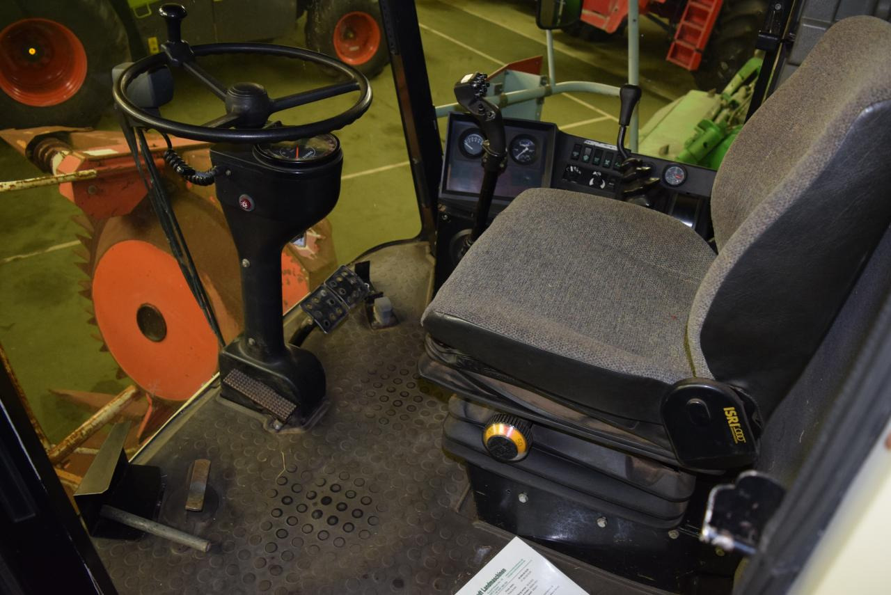 Ενσιρωτική μηχανή CLAAS Jaguar 860: φωτογραφία 7 Ενσιρωτική μηχανή CLAAS Jaguar 860: φωτογραφία 7