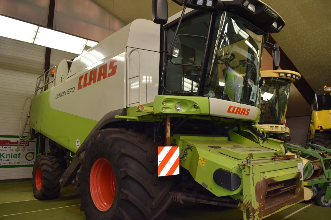 CLAAS Lexion 570 *3-D* *4x4* - Θεριζοαλωνιστική μηχανή: φωτογραφία 1 CLAAS Lexion 570 *3-D* *4x4* - Θεριζοαλωνιστική μηχανή: φωτογραφία 1