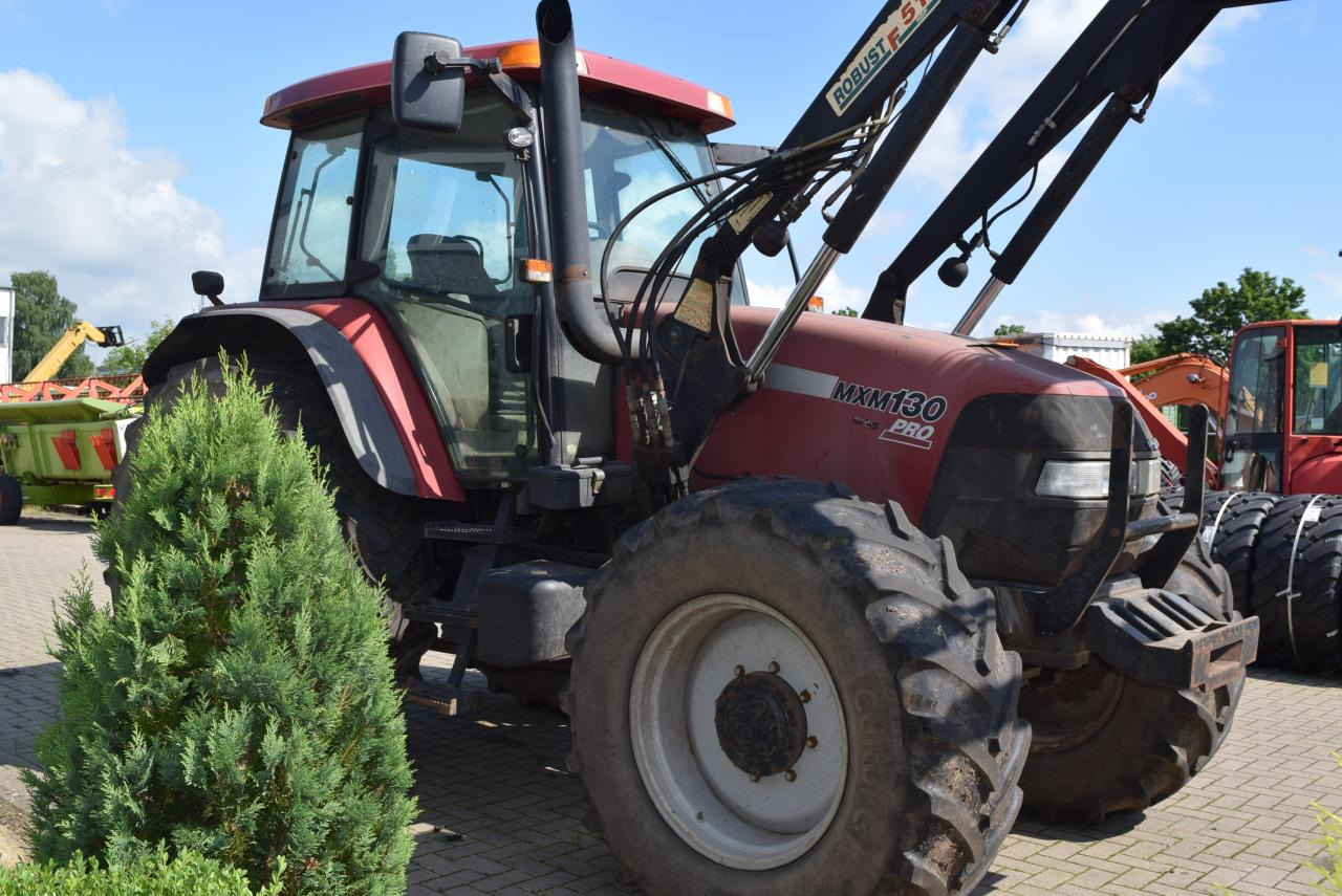 Case-IH MXM 130 - Τρακτέρ: φωτογραφία 2 Case-IH MXM 130 - Τρακτέρ: φωτογραφία 2