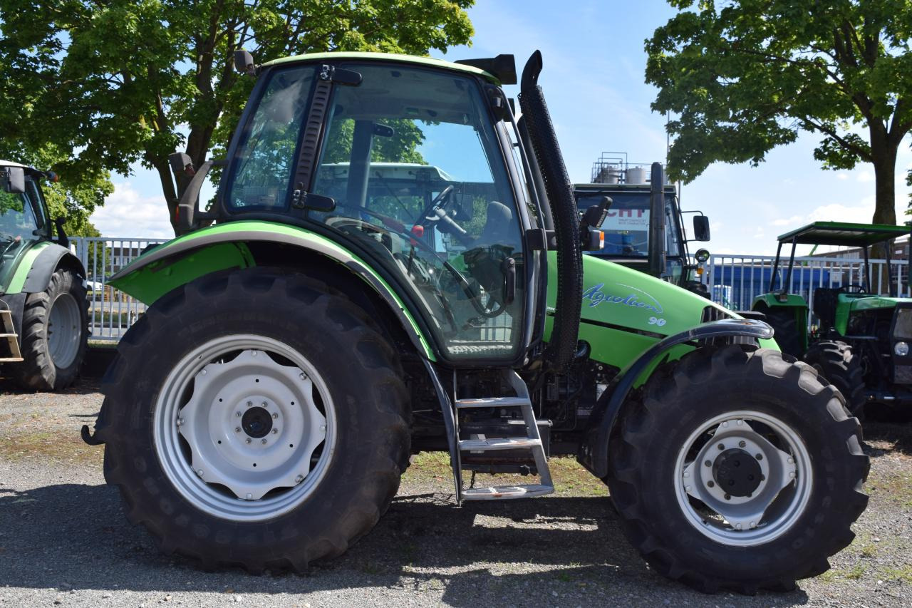 Deutz-Fahr Agrotron 90 - Τρακτέρ: φωτογραφία 2 Deutz-Fahr Agrotron 90 - Τρακτέρ: φωτογραφία 2