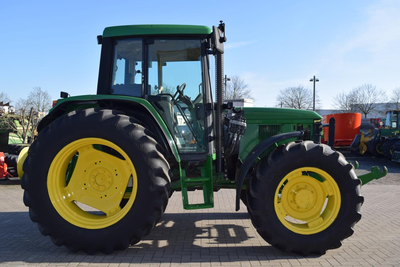 John Deere 6410 - Τρακτέρ: φωτογραφία 2 John Deere 6410 - Τρακτέρ: φωτογραφία 2