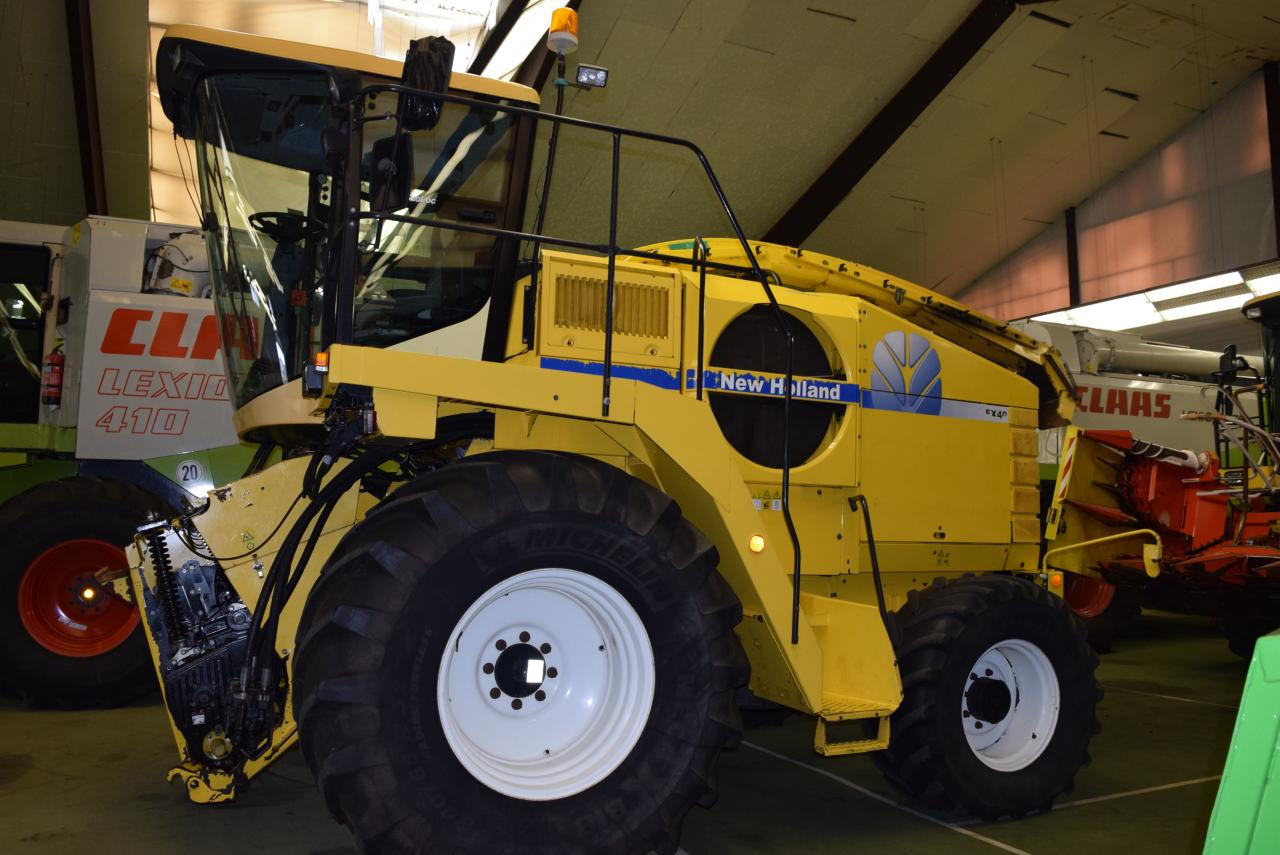 New Holland FX 40 - Ενσιρωτική μηχανή: φωτογραφία 3 New Holland FX 40 - Ενσιρωτική μηχανή: φωτογραφία 3