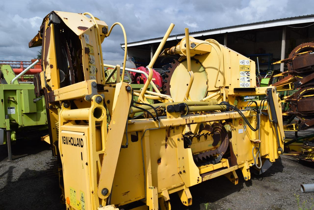 New Holland RI 600 *Maisgebiss* - Καλαμποκομαχαιρο: φωτογραφία 3 New Holland RI 600 *Maisgebiss* - Καλαμποκομαχαιρο: φωτογραφία 3