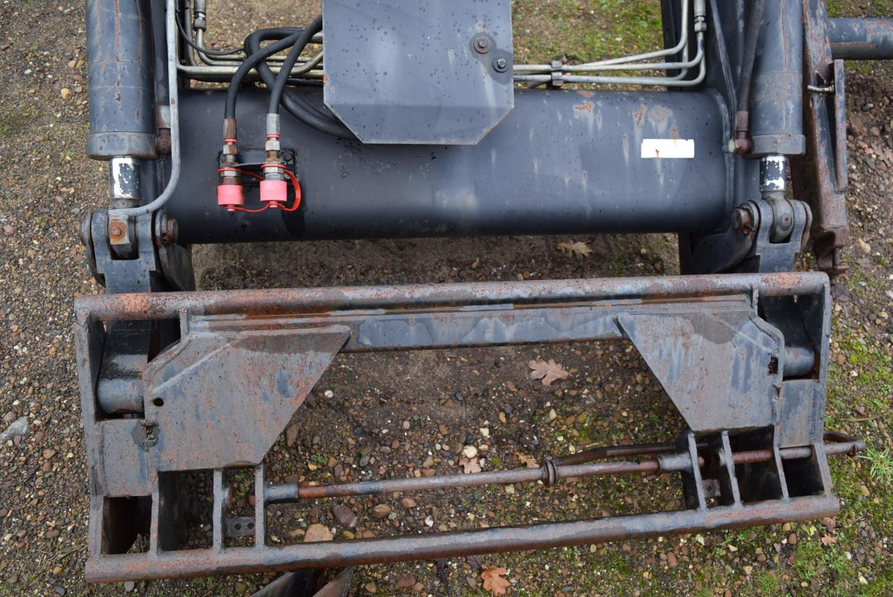 Stoll Robust F71 - Φορτωτησ για τρακτερ: φωτογραφία 2 Stoll Robust F71 - Φορτωτησ για τρακτερ: φωτογραφία 2