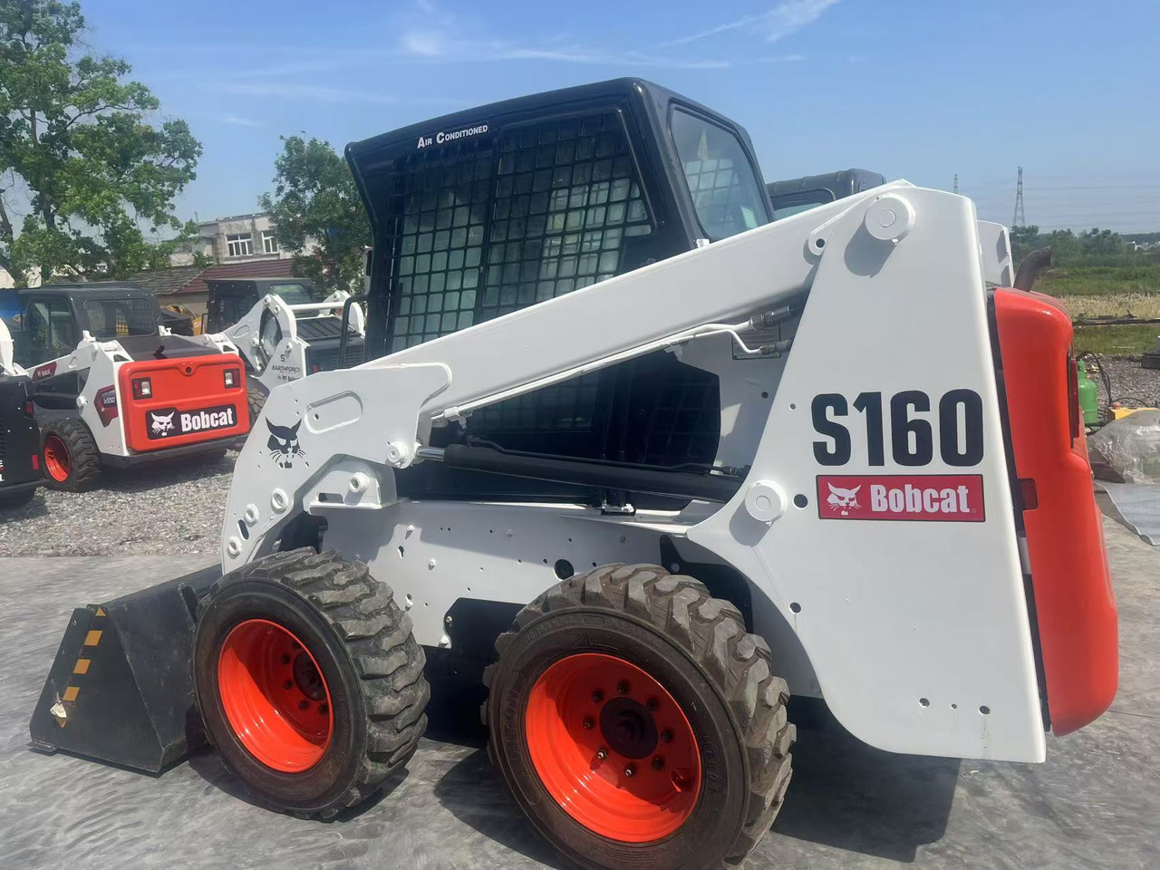 Bobcat S160 - Φορτωτής πλάγιας ολίσθησης: φωτογραφία 2 Bobcat S160 - Φορτωτής πλάγιας ολίσθησης: φωτογραφία 2