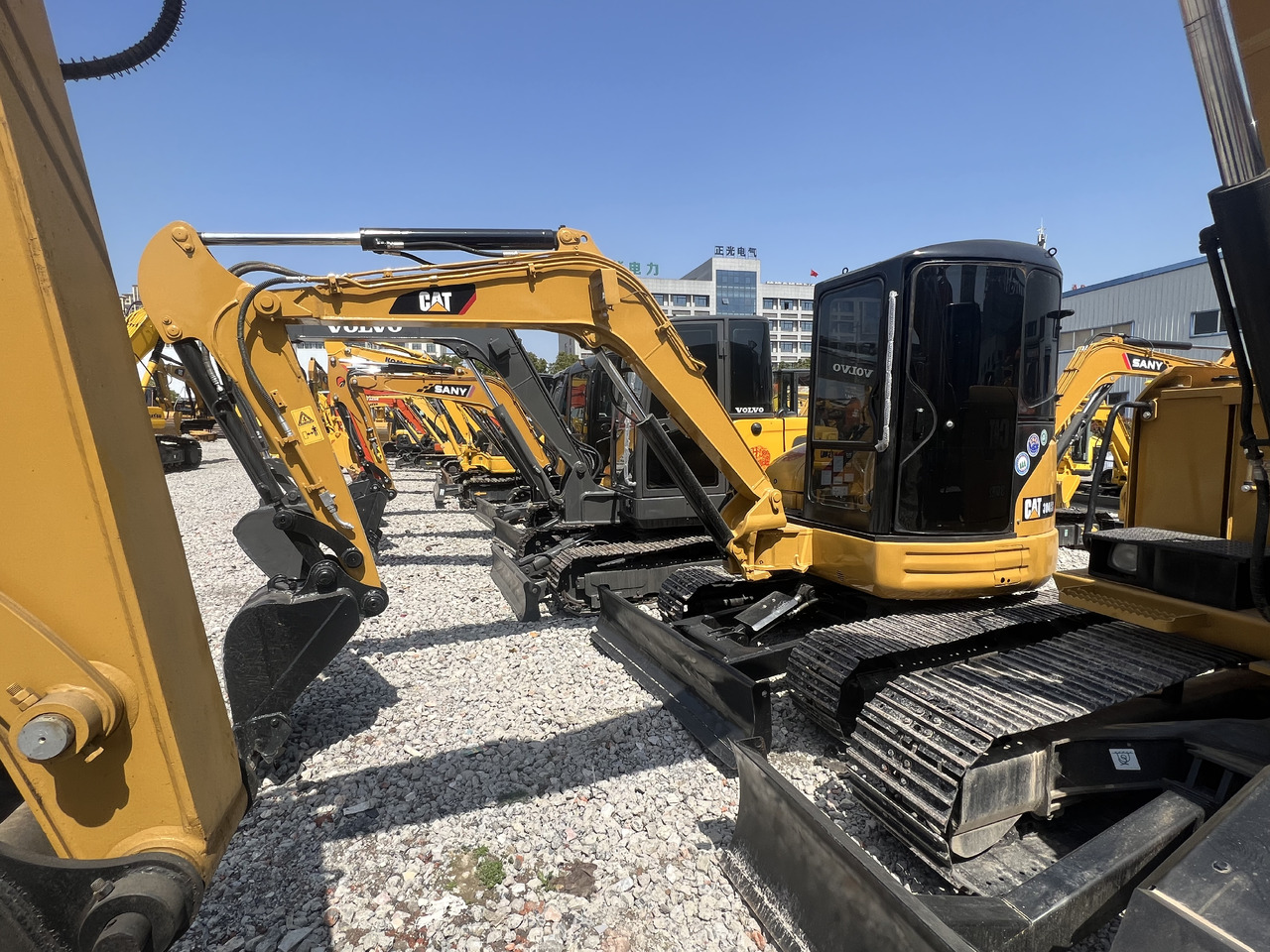 CATERPILLAR 304CR - Μίνι εκσκαφέας: φωτογραφία 2 CATERPILLAR 304CR - Μίνι εκσκαφέας: φωτογραφία 2
