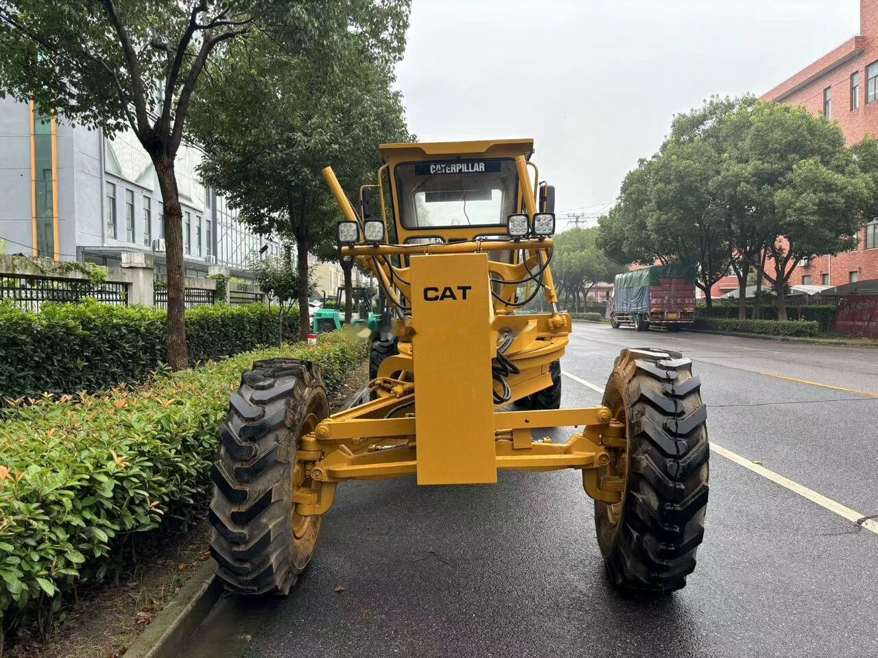 Caterpillar 140H - Γκρέιντερ: φωτογραφία 2 Caterpillar 140H - Γκρέιντερ: φωτογραφία 2