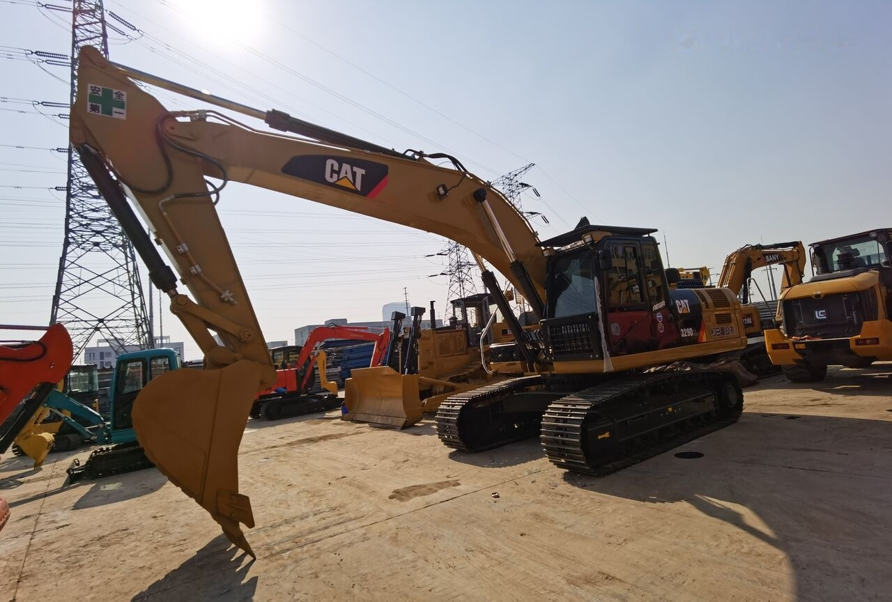 Caterpillar 329D2L - Ερπυστριοφόρος εκσκαφέας: φωτογραφία 1 Caterpillar 329D2L - Ερπυστριοφόρος εκσκαφέας: φωτογραφία 1